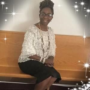 Meet your Posher, Sonia